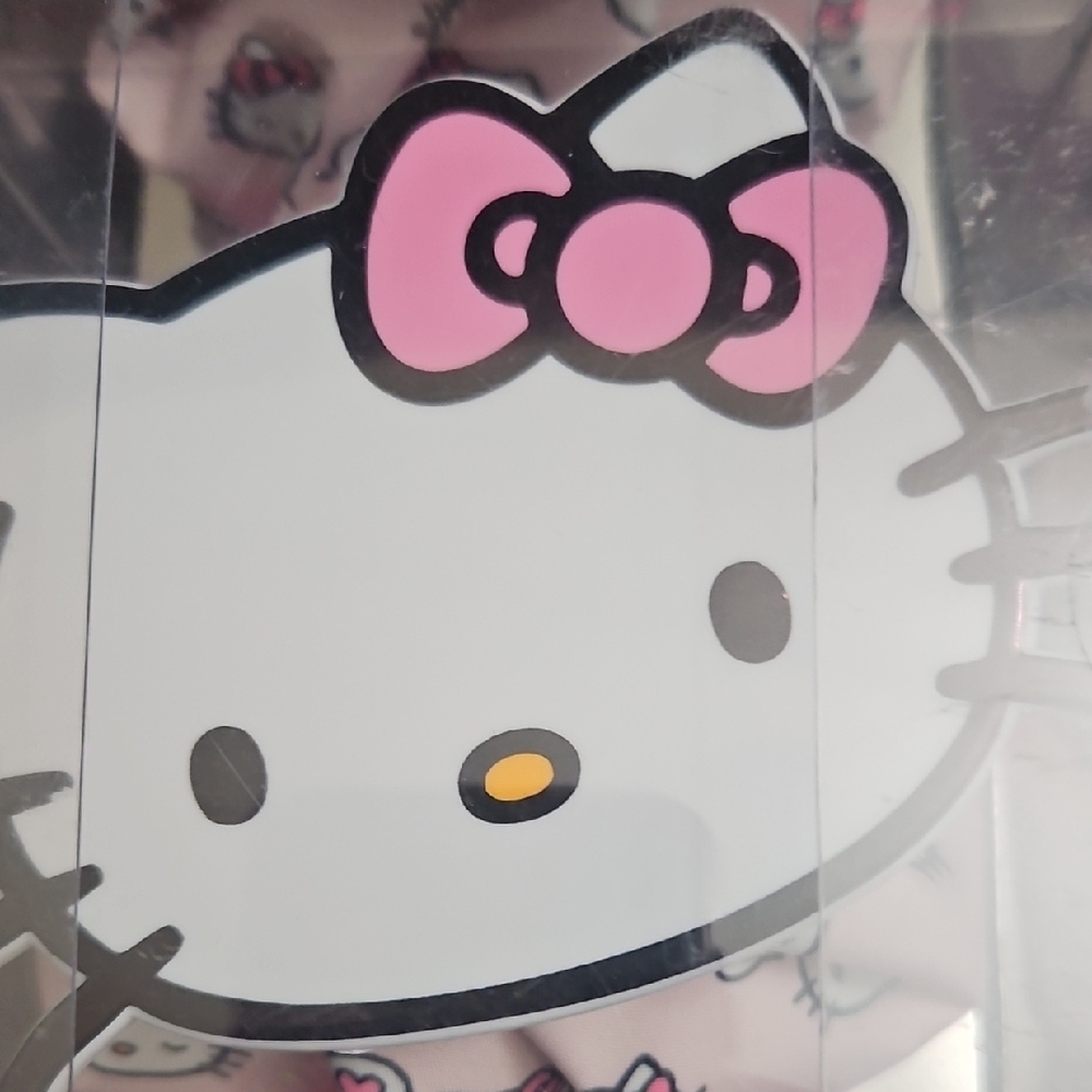 Creme Shop Hello Kitty Pink and White Ice Bag - Picture 2 of 4